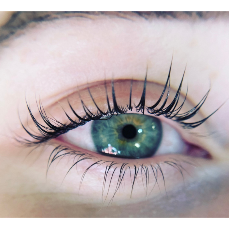 Lifted Lashes (Lash Lifting) & Tinting Course - Image 3